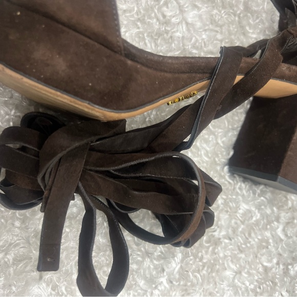 Prada brown suede platforms - Picture 5 of 12